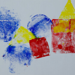 Formen in Rot, Blau und Gelb