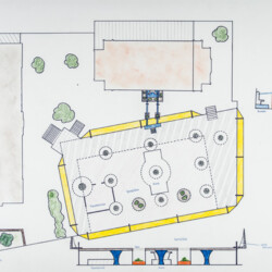 Verbindung: Altes und neues Gebäude