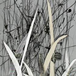 Huch, was versteckt sich da im Gras?